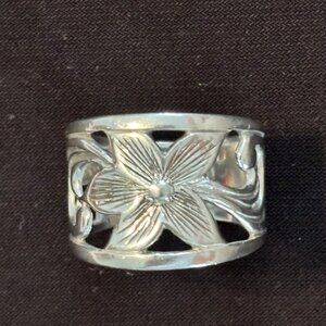Silpada Plumeria Flower Ring